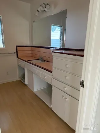 $2,600 | 927 Champion Lane, Deer Park, CA 94576