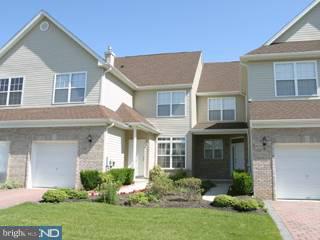 7 Tennyson Road East Windsor, NJ 08520 - Photo 1 of 6 Gallery Image 1