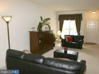 7 Tennyson Road East Windsor, NJ 08520 - Photo 2 of 6 Gallery Image 2