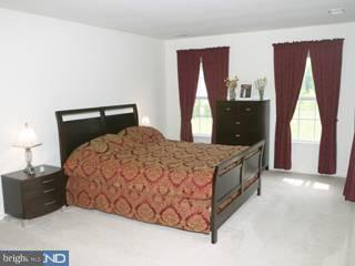 7 Tennyson Road East Windsor, NJ 08520 - Photo 6 of 6 Gallery Image 6