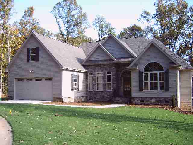10 Bendsbrook Way Fountain Inn, SC 29644 - Photo 1 of 5