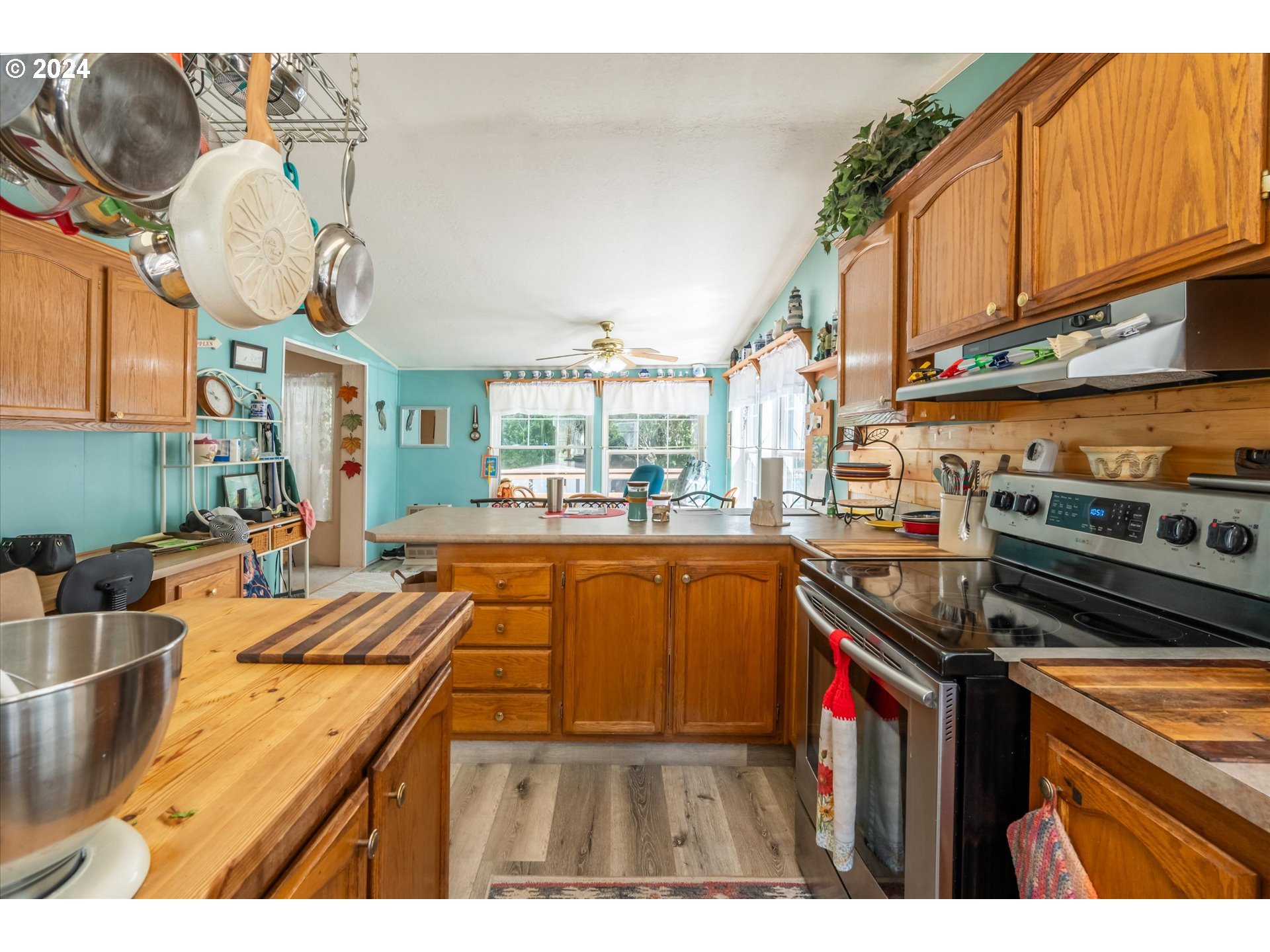 53636 Morrison Road Bandon, OR 97411 - Photo 15 of 30