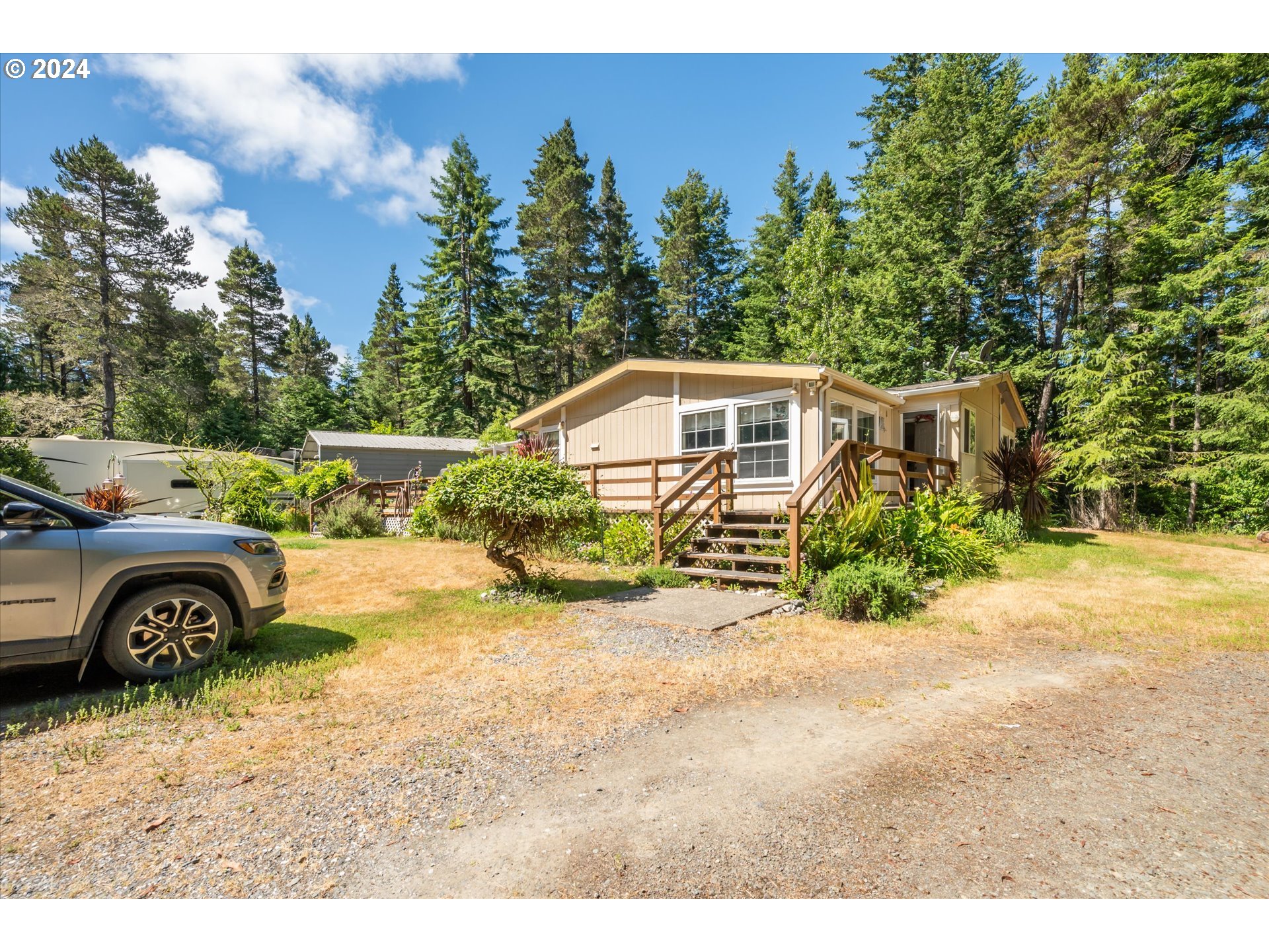 53636 Morrison Road Bandon, OR 97411 - Photo 2 of 30