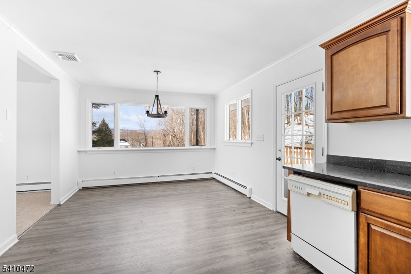 2 Beemer Road Wantage, NJ 07461 - Photo 6 of 32