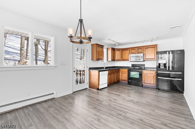 2 Beemer Road Wantage, NJ 07461 - Photo 8 of 32