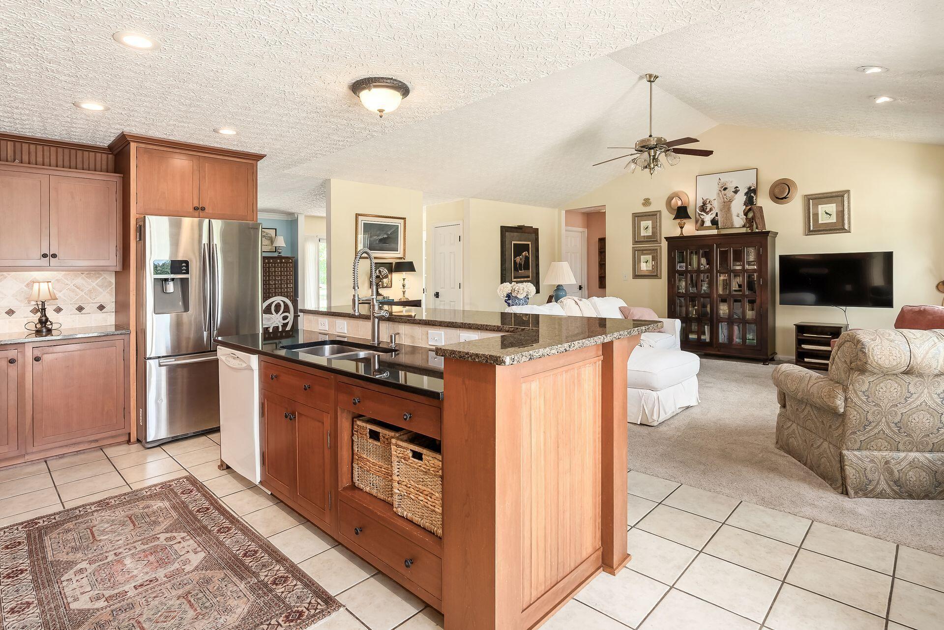 12685 Gorsuch Road Galena, OH 43021 - Photo 14 of 58 Kitchen
