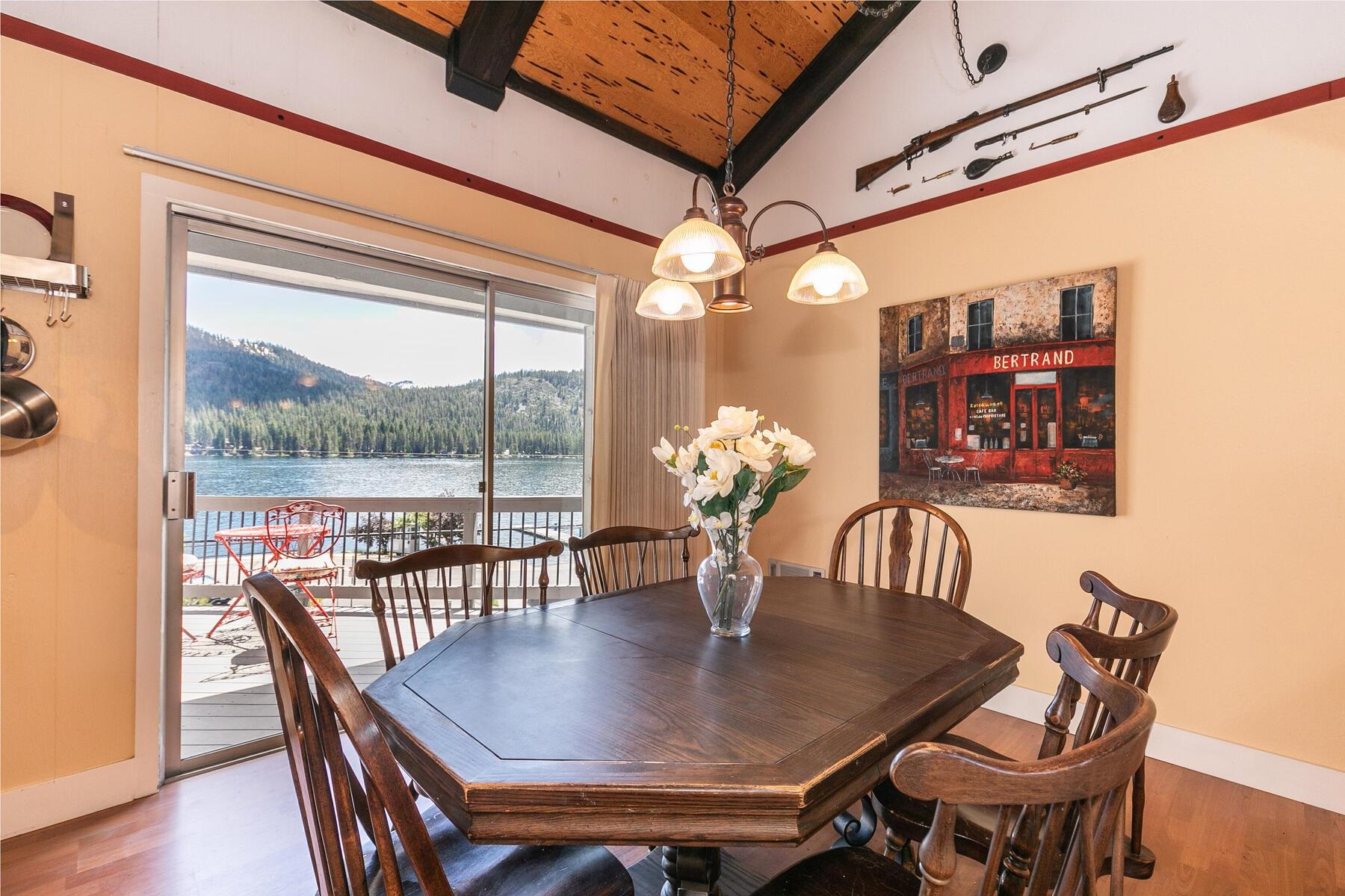 15518 Donner Pass Road, Unit 6 Truckee, CA 96161 - Photo 10 of 21 Gallery Image 10
