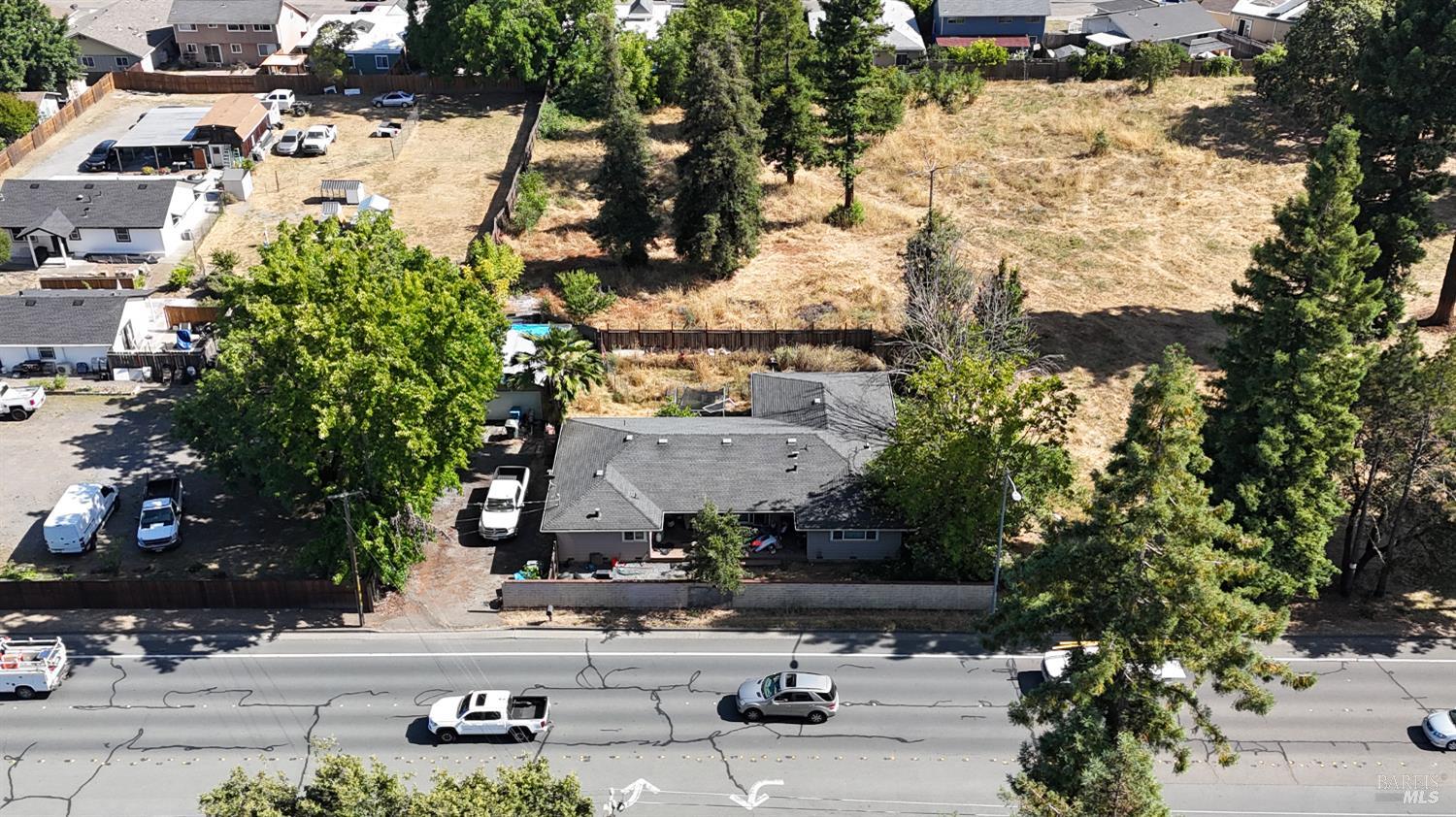 1740 Guerneville Road Santa Rosa, CA 95401 - Photo 2 of 4