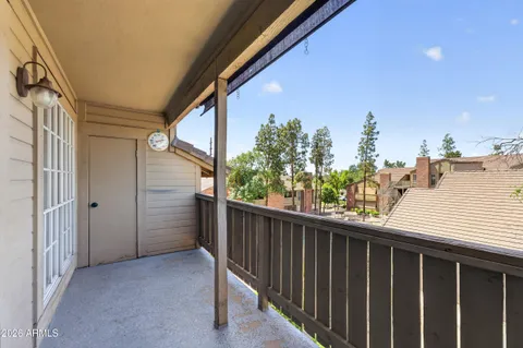 $194,500 | 200 East Southern Avenue, Unit 303, Tempe, AZ 85282