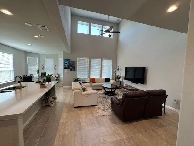 $3,200 | 65 Carmel Drive, Manvel, TX 77578