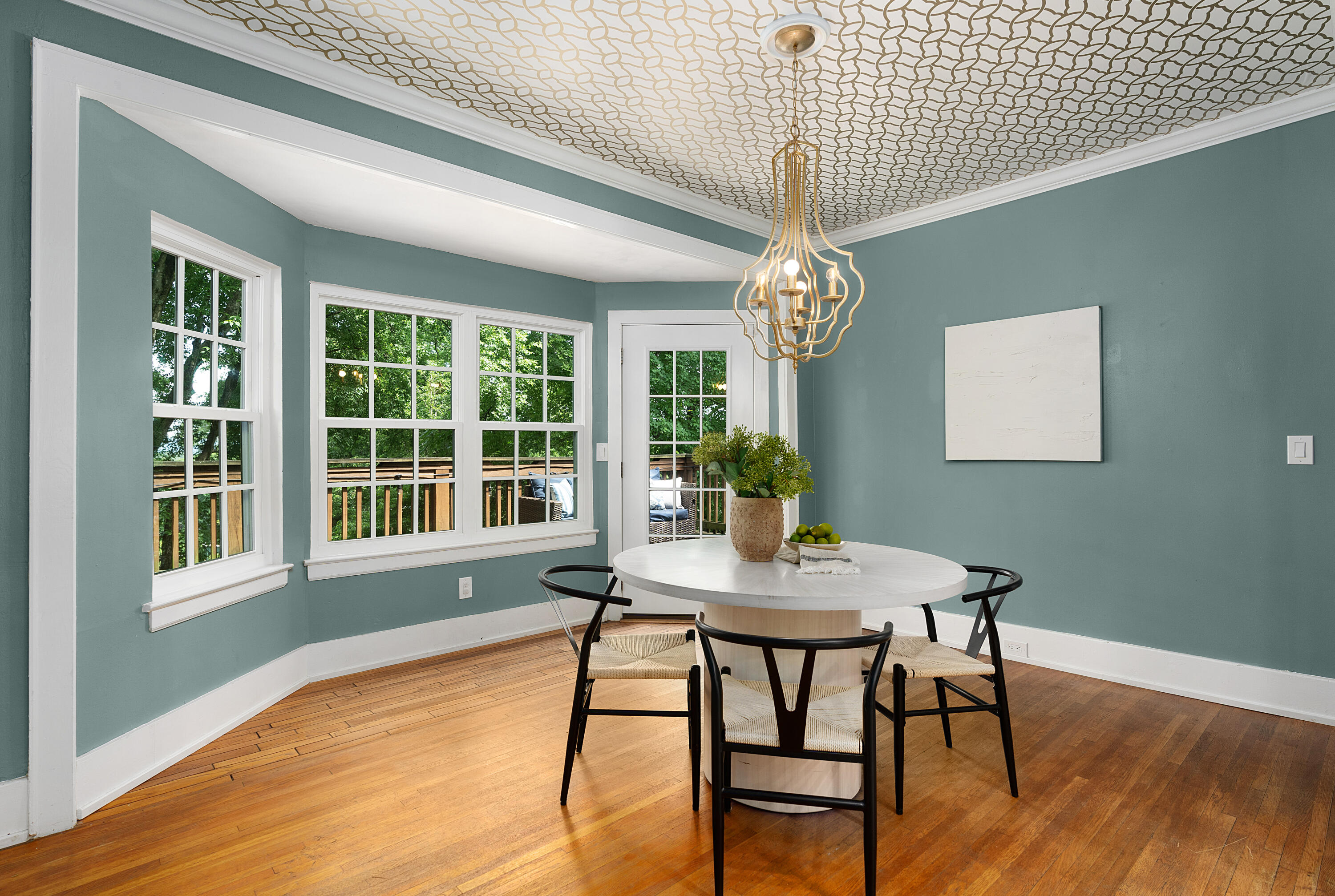 82 South Crest Road Chattanooga, TN 37404 - Photo 21 of 67 48 - 82 South Crest Rd - Interior