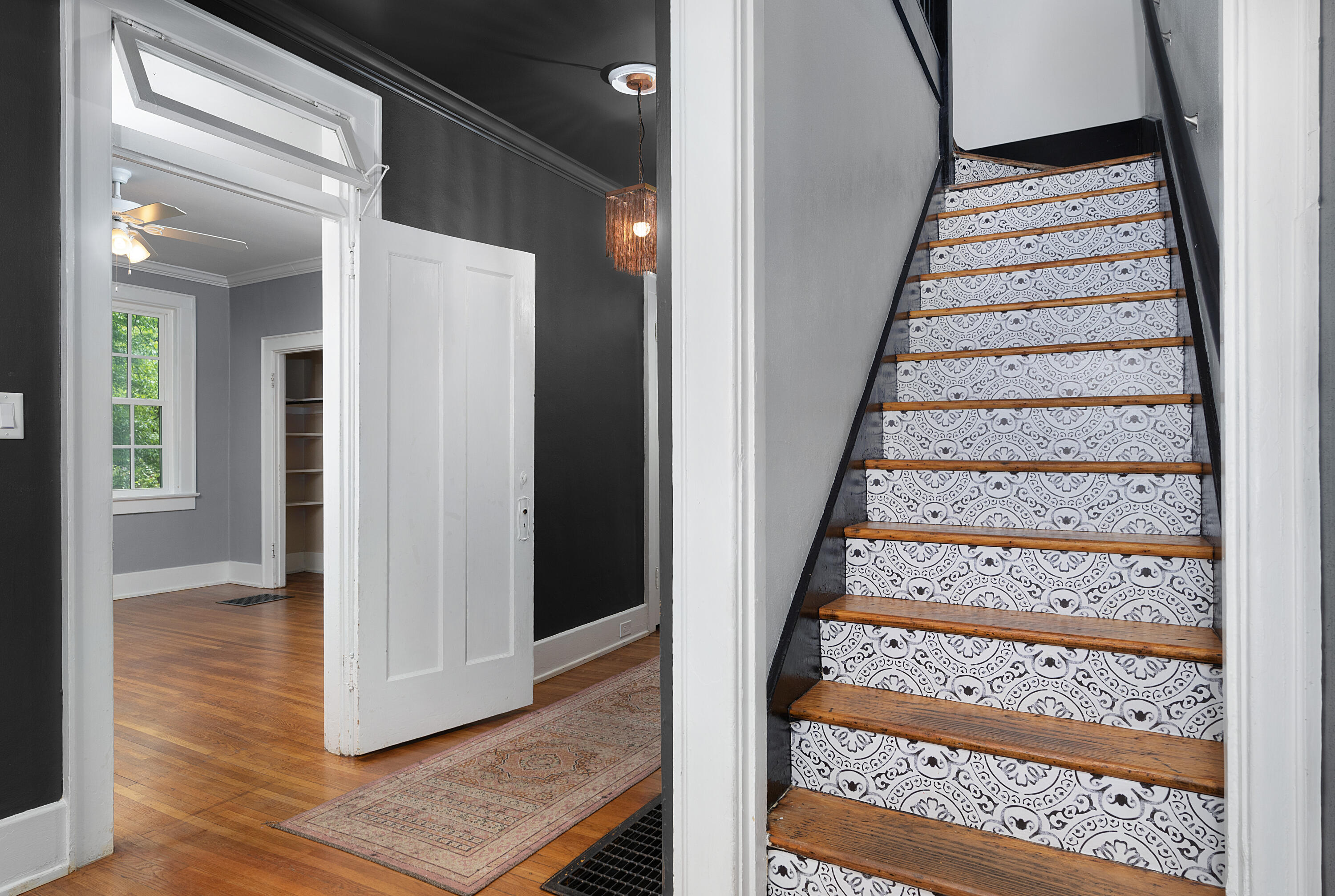 82 South Crest Road Chattanooga, TN 37404 - Photo 26 of 67 53 - 82 South Crest Rd - Interior
