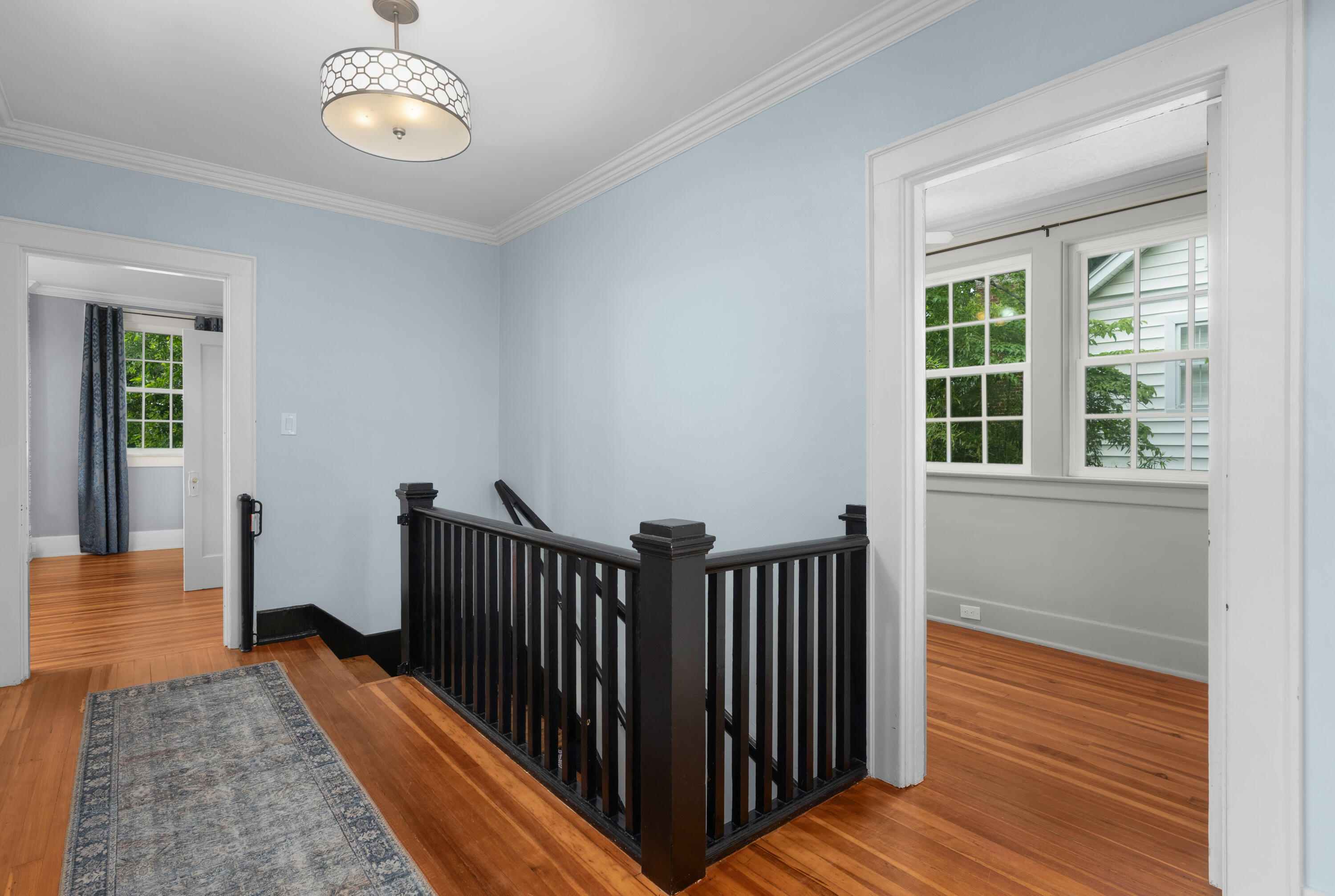 82 South Crest Road Chattanooga, TN 37404 - Photo 27 of 67 54 - 82 South Crest Rd - Interior