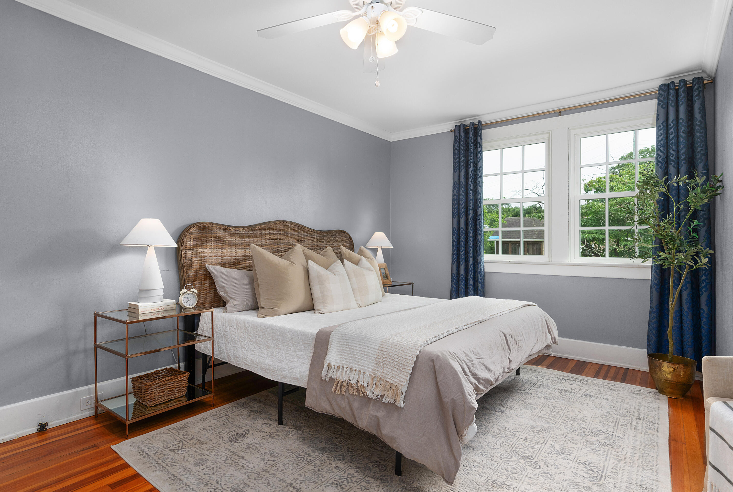 82 South Crest Road Chattanooga, TN 37404 - Photo 29 of 67 56 - 82 South Crest Rd - Interior