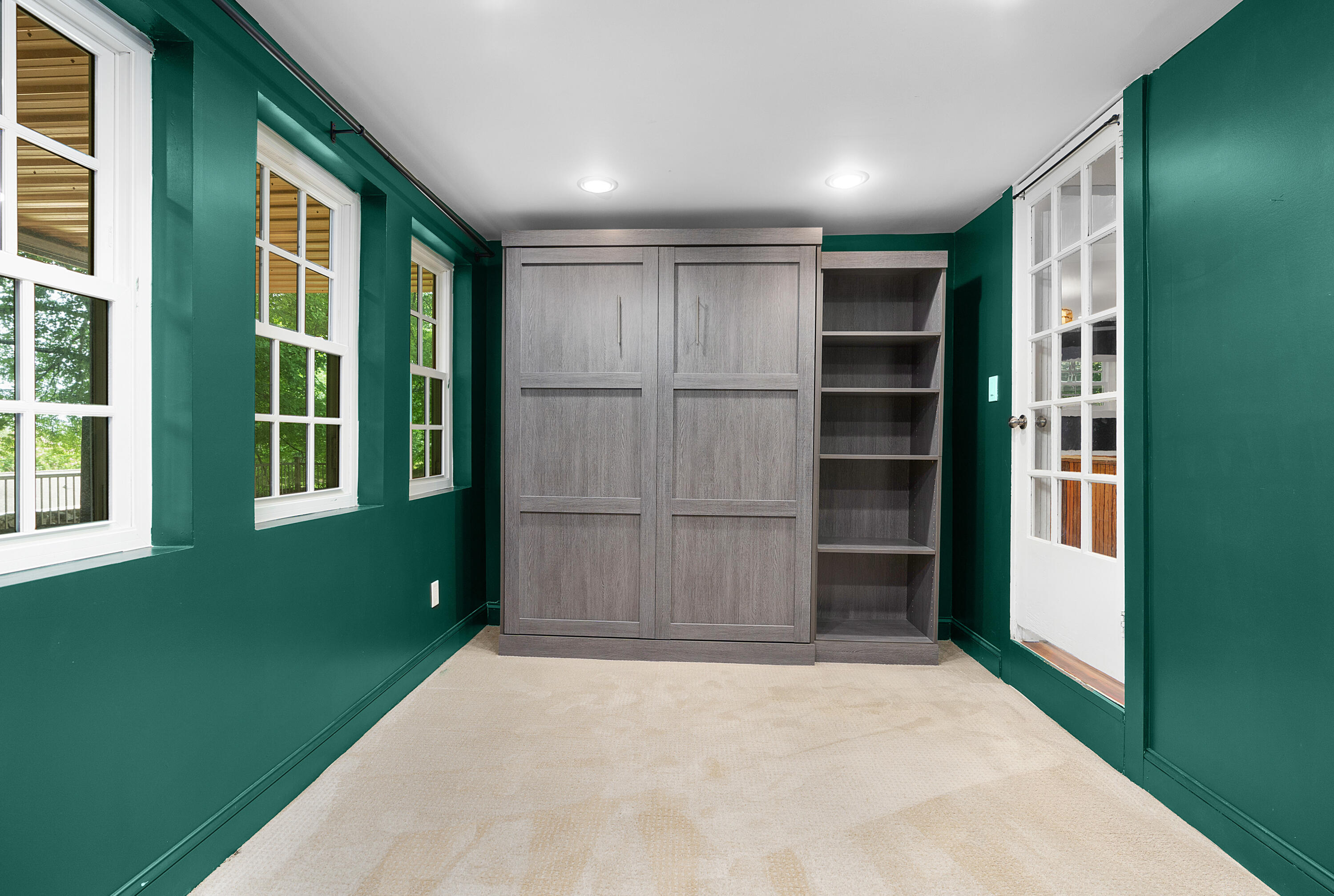 82 South Crest Road Chattanooga, TN 37404 - Photo 44 of 67 69 - 82 South Crest Rd - Interior