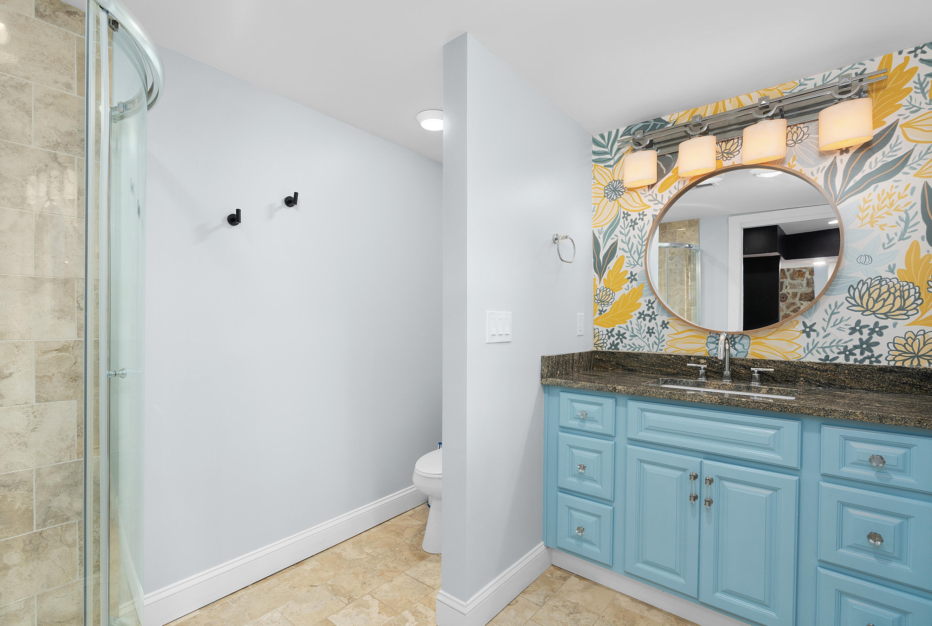 82 South Crest Road Chattanooga, TN 37404 - Photo 45 of 67 73 - 82 South Crest Rd - Interior