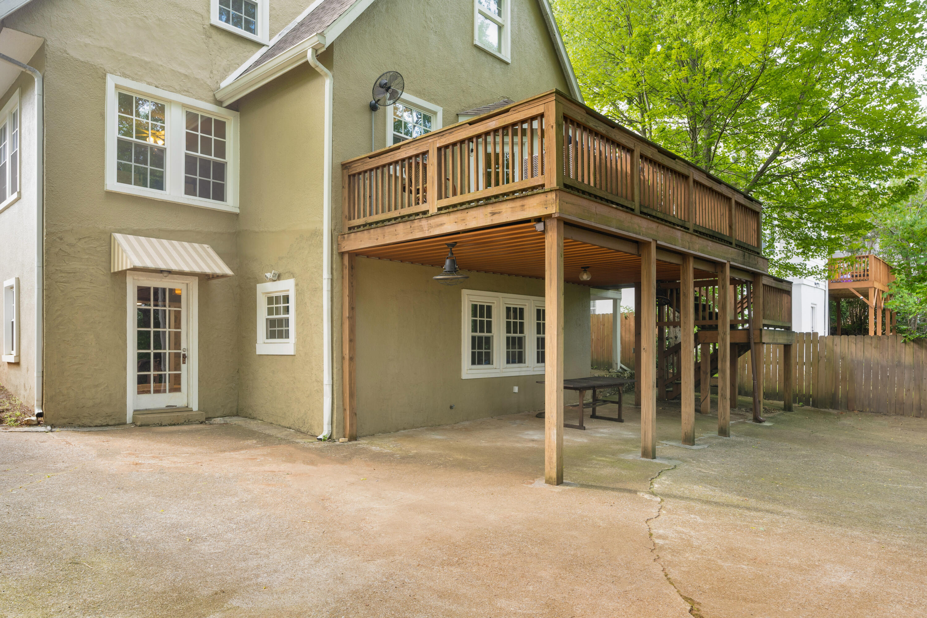 82 South Crest Road Chattanooga, TN 37404 - Photo 49 of 67 24 - 82 South Crest Rd - Exterior