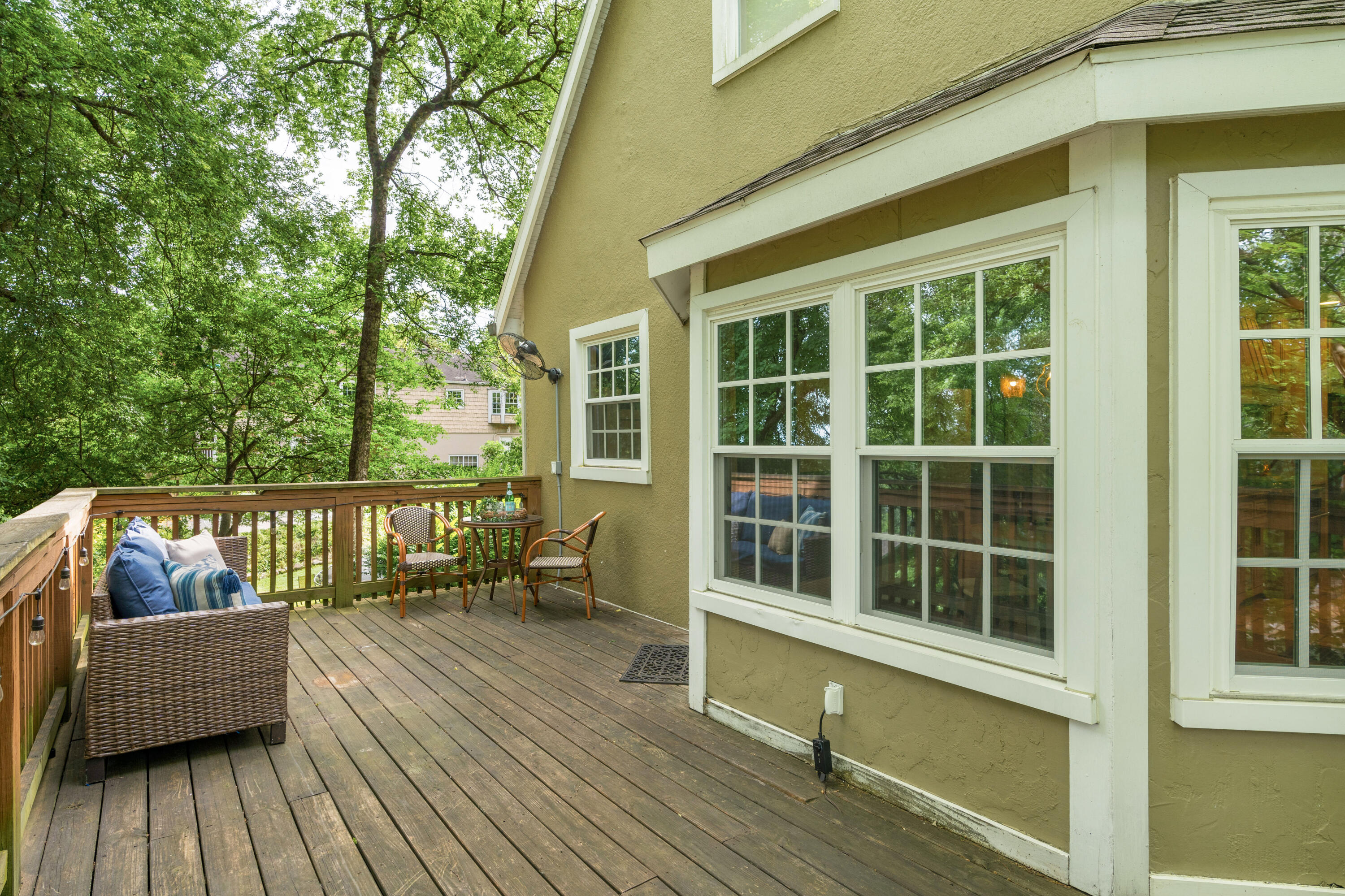 82 South Crest Road Chattanooga, TN 37404 - Photo 53 of 67 37 - 82 South Crest Rd - Balcony
