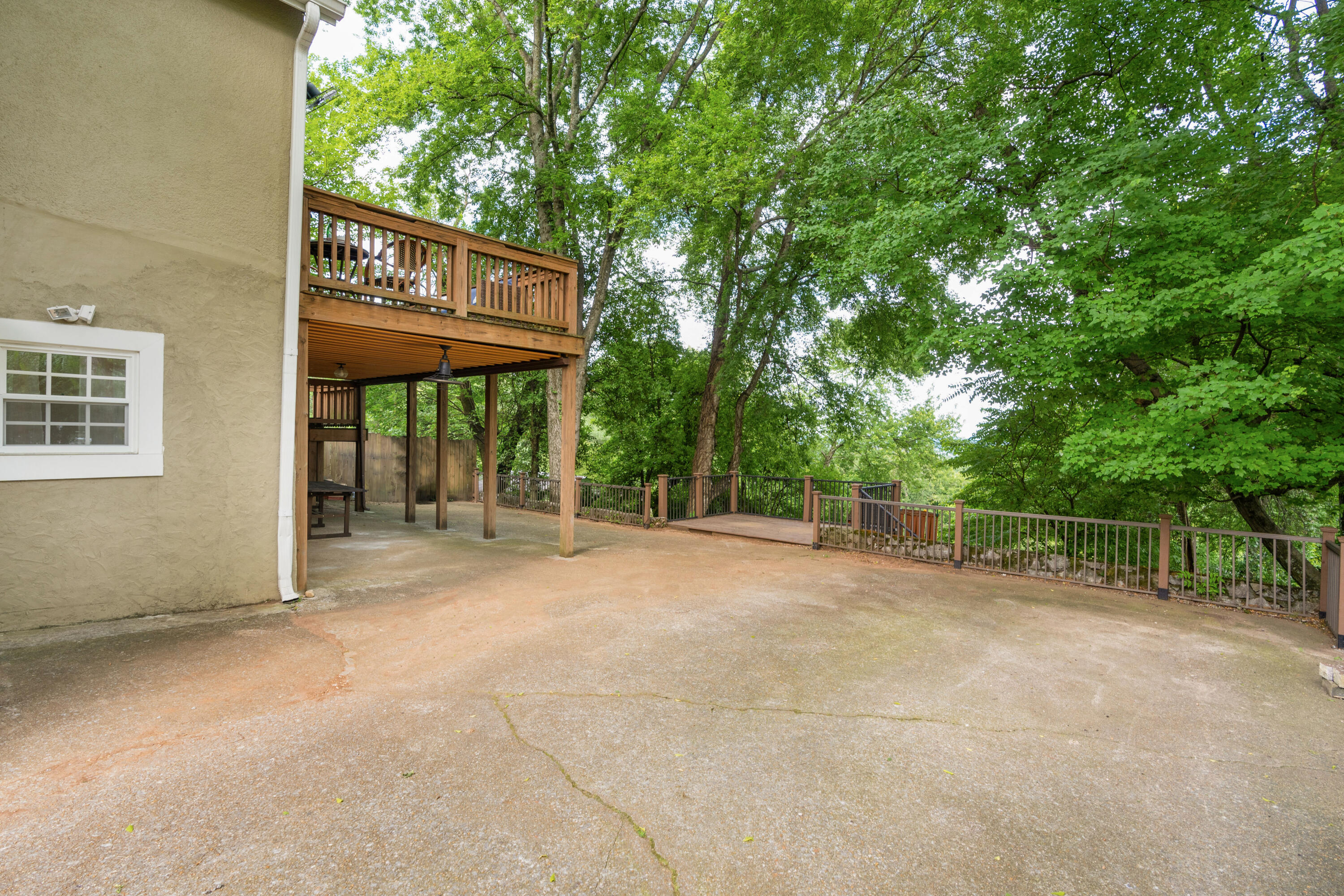 82 South Crest Road Chattanooga, TN 37404 - Photo 57 of 67 21 - 82 South Crest Rd - Exterior