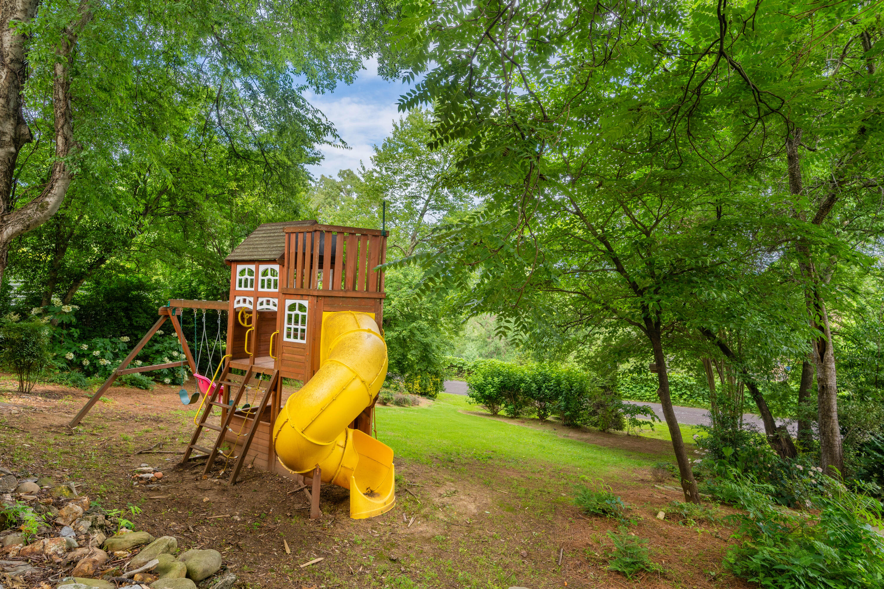 82 South Crest Road Chattanooga, TN 37404 - Photo 60 of 67 28 - 82 South Crest Rd - Exterior