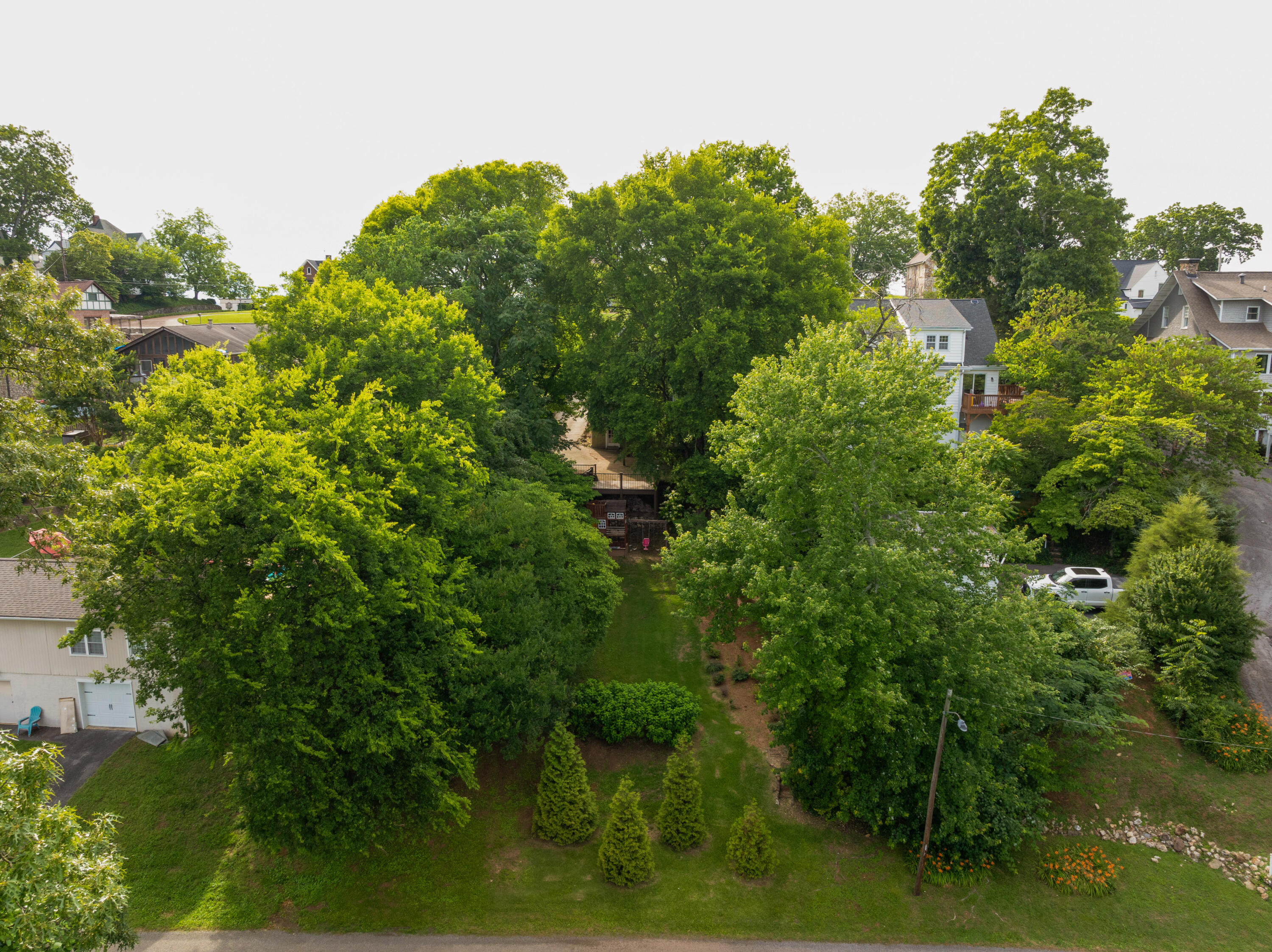 82 South Crest Road Chattanooga, TN 37404 - Photo 64 of 67 06 - 82 South Crest Rd - Drone