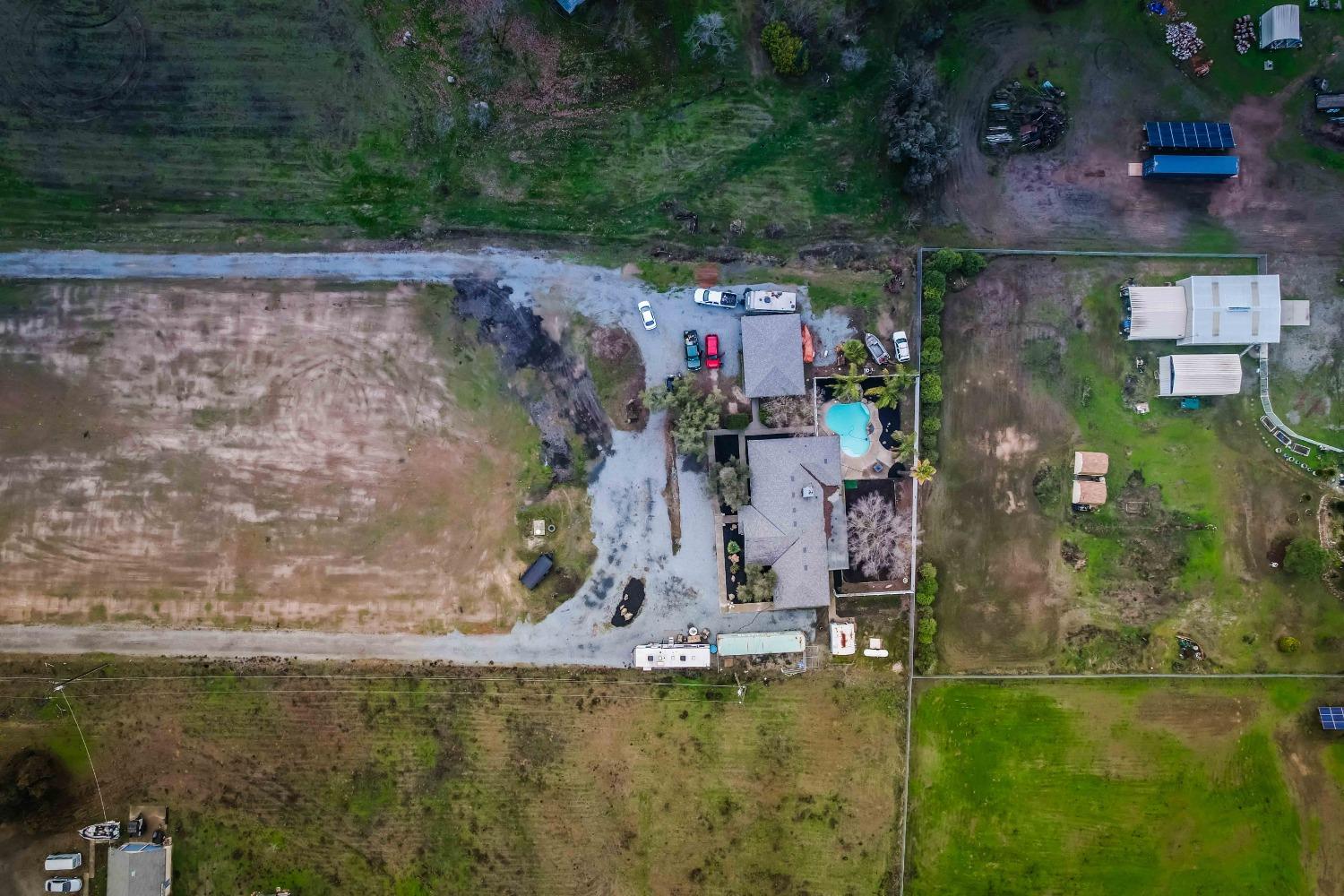 16290 Karen Road Madera, CA 93636 - Photo 28 of 33 Gallery Image 28