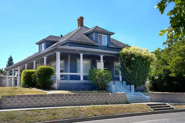 $1,050,000 | 409 Washington Boulevard, Roseville, CA 95678