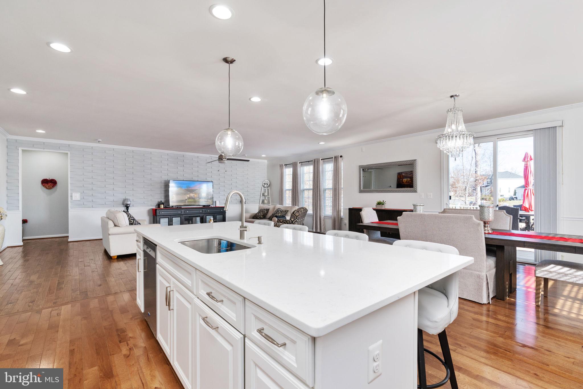 3482 Shandor Road Woodbridge, VA 22193 - Photo 4 of 64 Gallery Image 4
