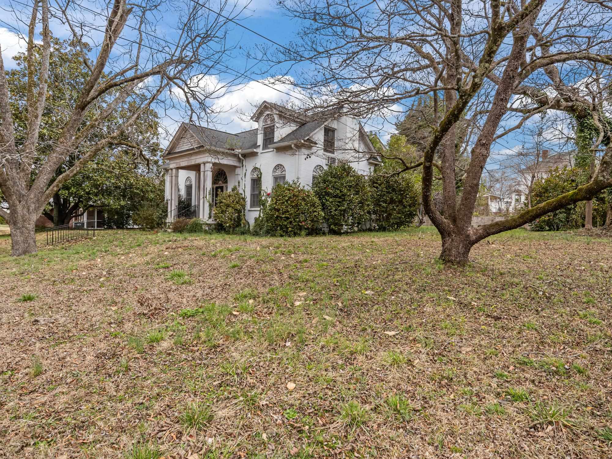 114 Park Drive Union, SC 29379 - Photo 2 of 8
