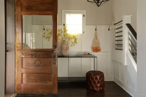 a view of walk in closet