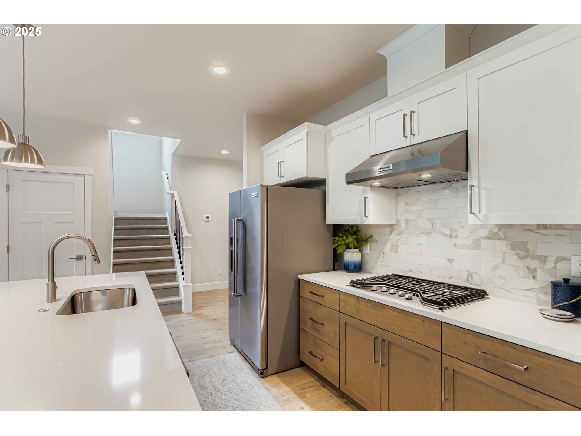 7839 Southwest Thornbridge Terrace, Unit 10 Beaverton, OR 97007 - Photo 10 of 35 Kitchen