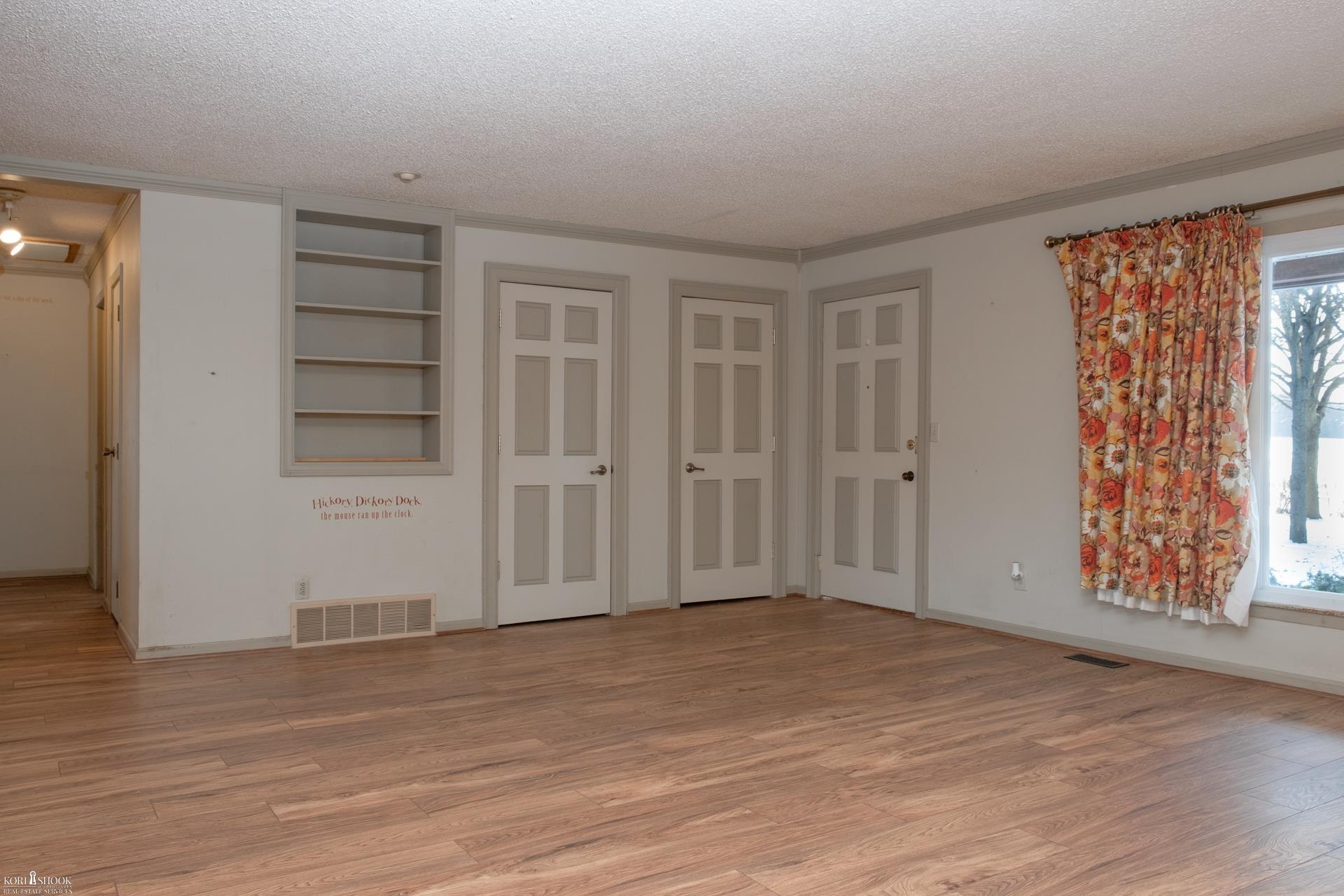 6209 South Byron Road Durand, MI 48429 - Photo 9 of 37