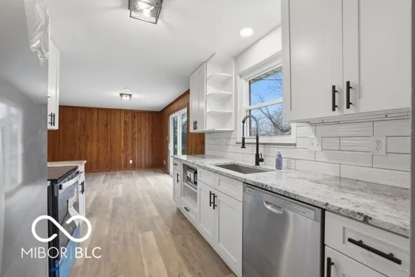 $349,900 | 4507 Kessler Ln Drive East, Indianapolis, IN 46220