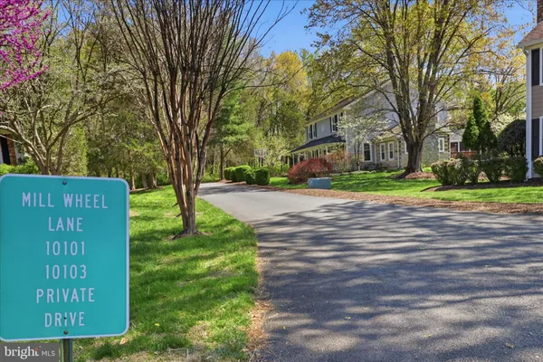 $1,469,000 | 10101 Mill Wheel Lane, Vienna, VA 22182