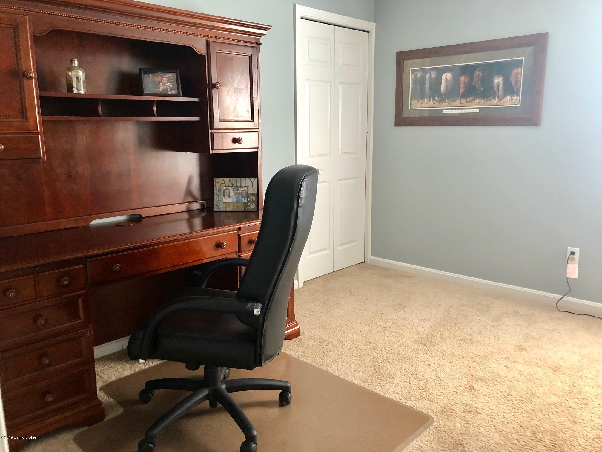 9608 Fairground Road Louisville, KY 40291 - Photo 15 of 17 fgr 8