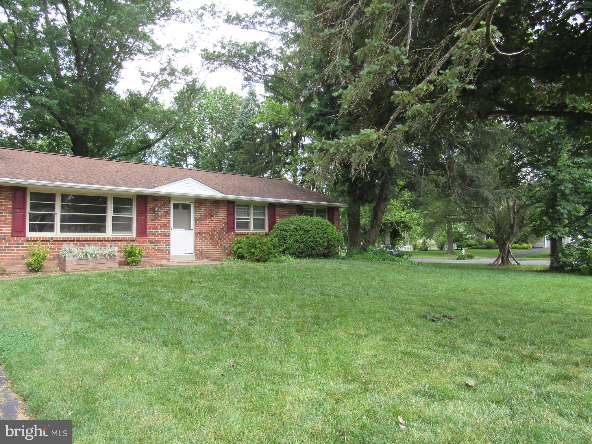 9 Cherokee Road Doylestown, PA 18901 - Photo 3 of 30 Front View