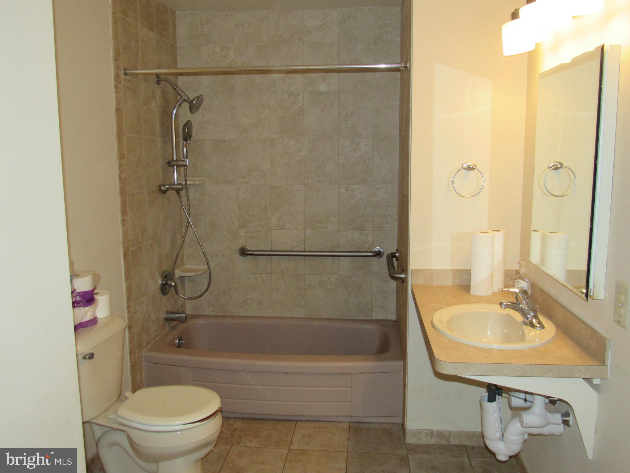 9 Cherokee Road Doylestown, PA 18901 - Photo 21 of 30 Hall Bath