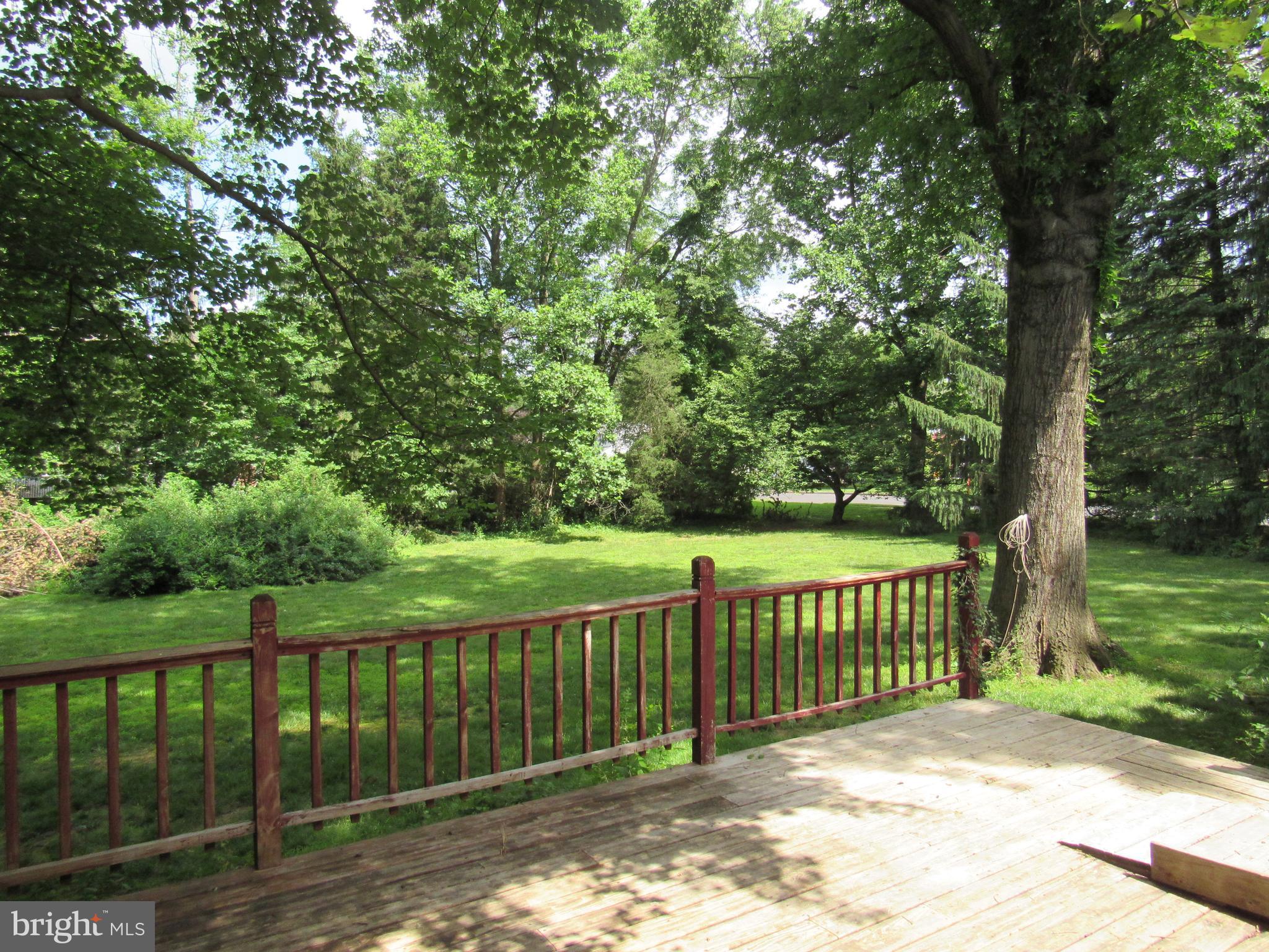 9 Cherokee Road Doylestown, PA 18901 - Photo 24 of 30 Deck