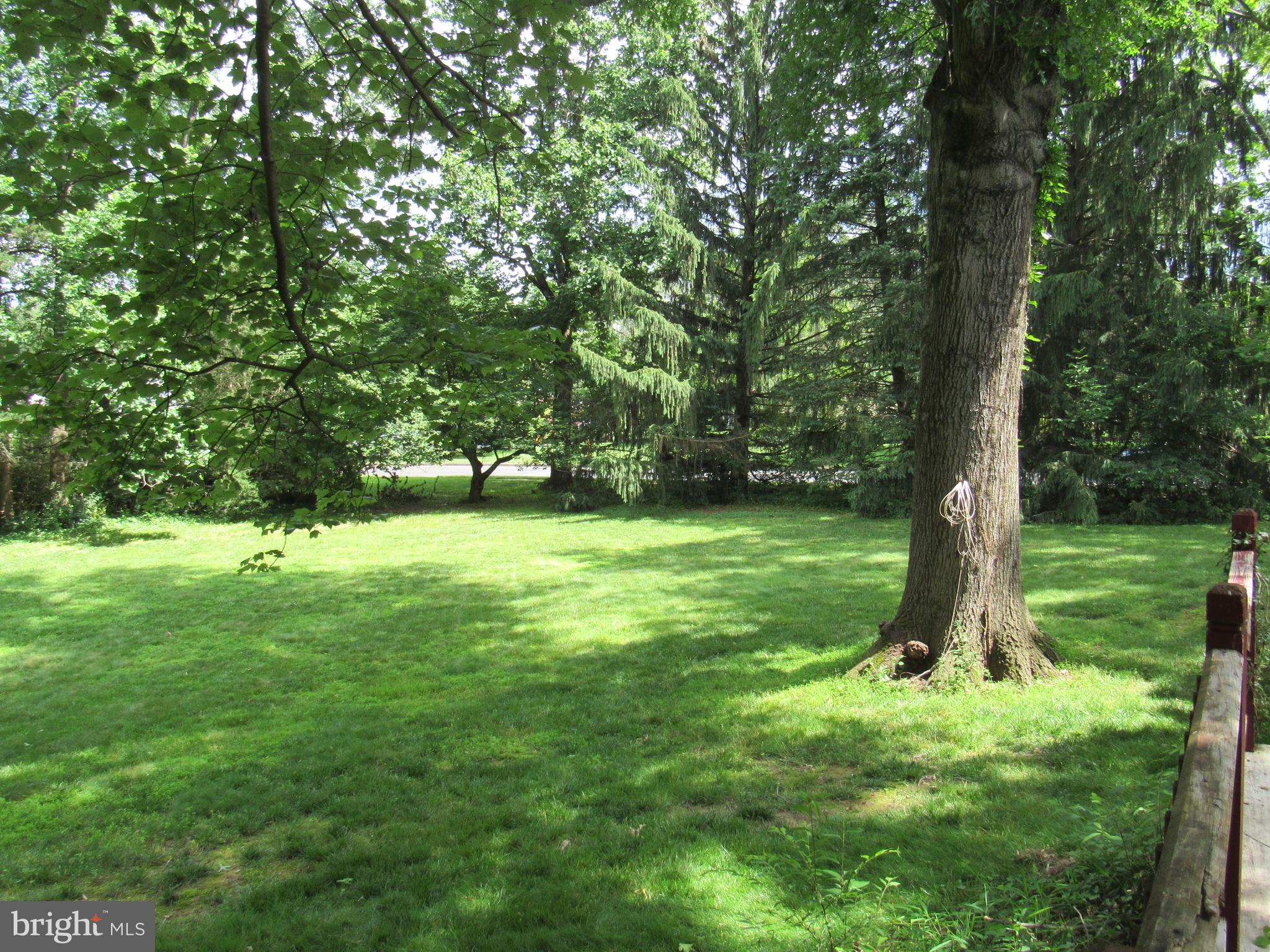 9 Cherokee Road Doylestown, PA 18901 - Photo 25 of 30 Back Yard