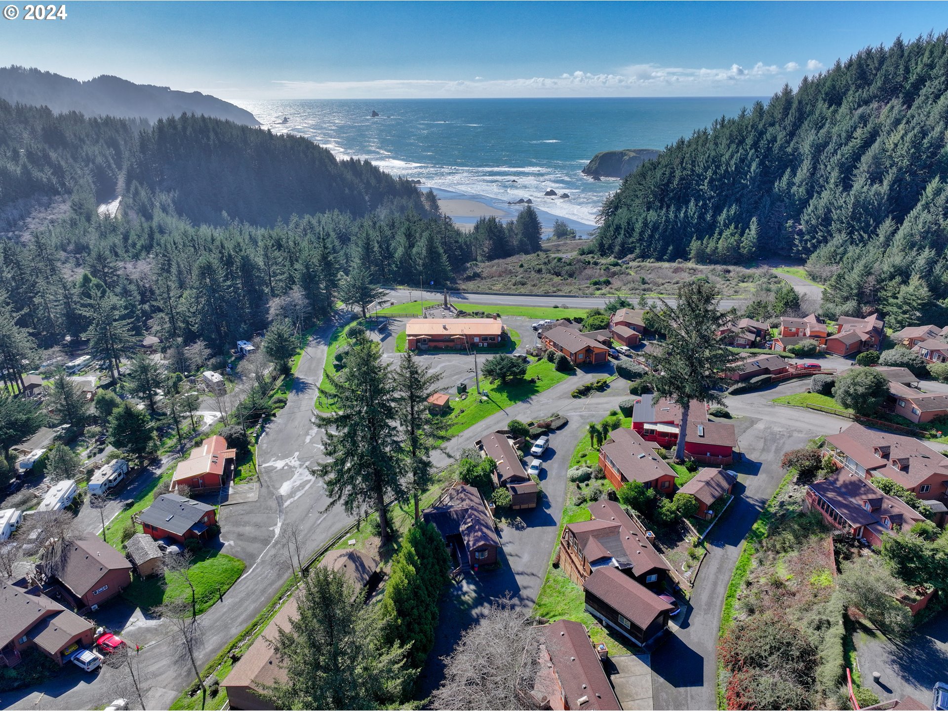 19921 Whaleshead Road, Unit T6 Brookings, OR 97415 - Photo 2 of 42