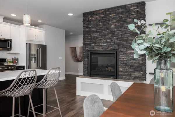 $850,000 | 611 Upland Drive, Mount Vernon, WA 98273