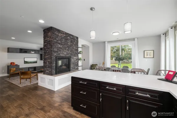 $850,000 | 611 Upland Drive, Mount Vernon, WA 98273