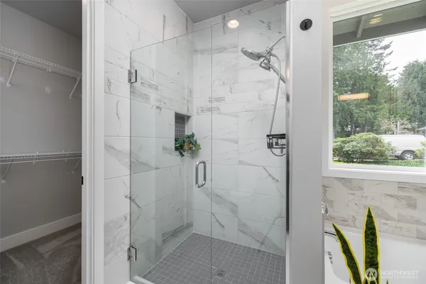 $850,000 | 611 Upland Drive, Mount Vernon, WA 98273