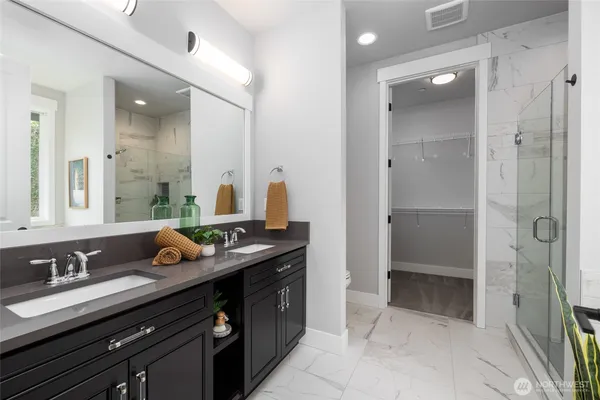 $850,000 | 611 Upland Drive, Mount Vernon, WA 98273