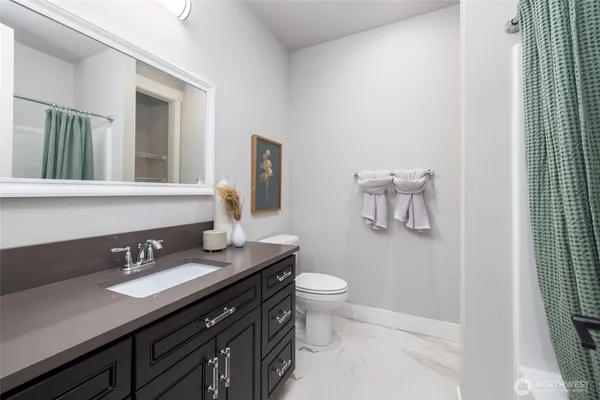 $850,000 | 611 Upland Drive, Mount Vernon, WA 98273
