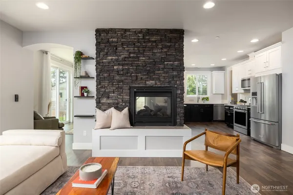 $850,000 | 611 Upland Drive, Mount Vernon, WA 98273