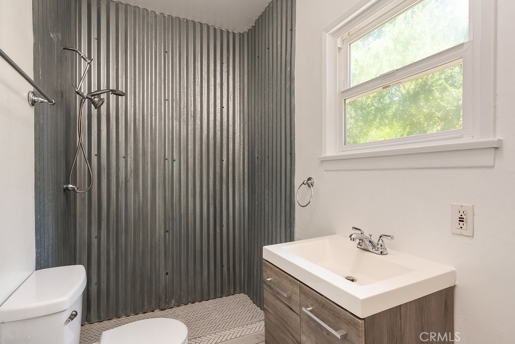 4073 Cedar Street Riverside, CA 92501 - Photo 18 of 47
