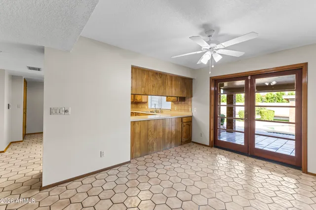 $3,250 | 1306 East La Vieve Lane, Tempe, AZ 85284