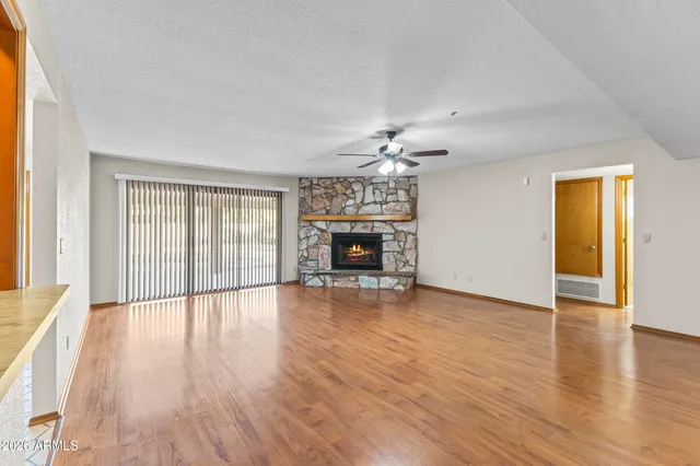 $3,250 | 1306 East La Vieve Lane, Tempe, AZ 85284