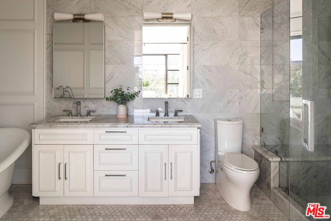 6434 Colgate Avenue Los Angeles, CA 90048 - Photo 12 of 24